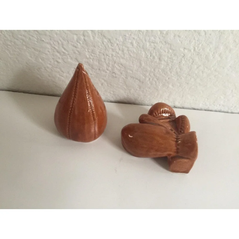 Vintage Sports Related Ceramic Salt & Pepper Shakers Boxing Gloves & Speed Bag